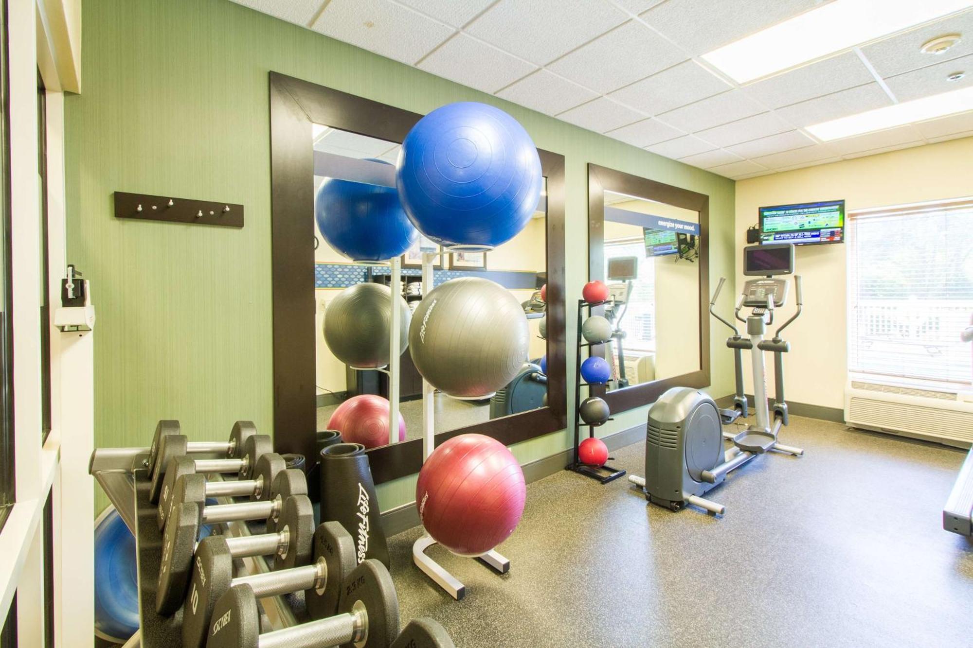 Hampton Inn & Suites Huntsville Hampton Cove Экстерьер фото