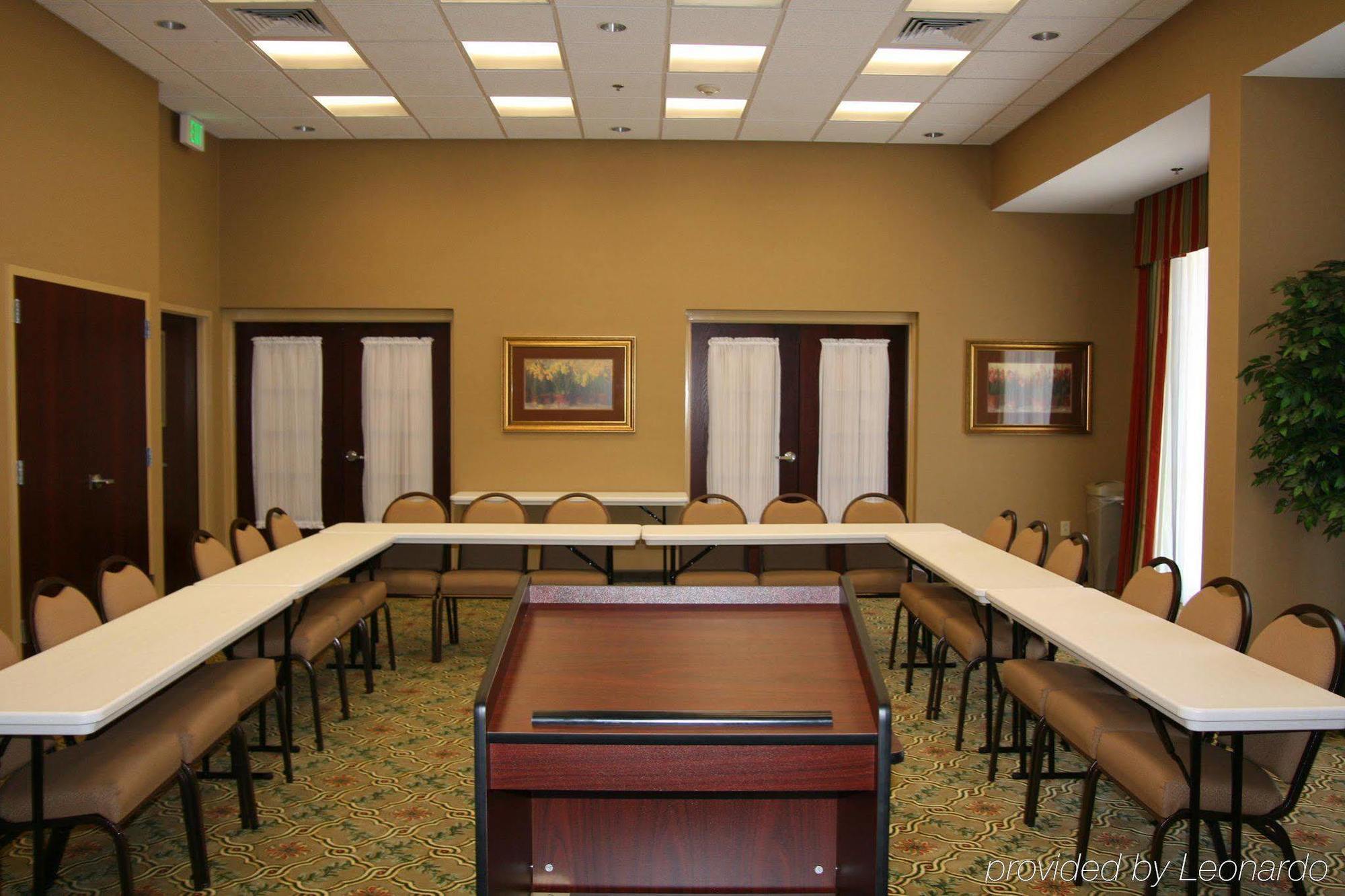 Hampton Inn & Suites Huntsville Hampton Cove Удобства фото
